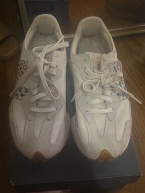 New Balance Women's White and Tan Leopard Accent Sneakers